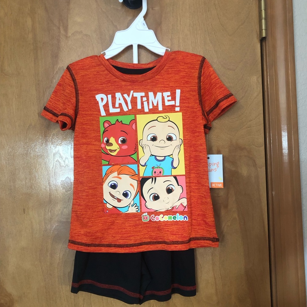 2T Cocomelon 2 piece active shorts set